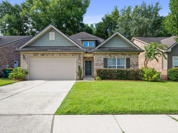 102 Arrowhead Way, Niceville, FL 32578