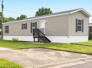 18592 Edwards Rd #211, Doylestown, OH 44230