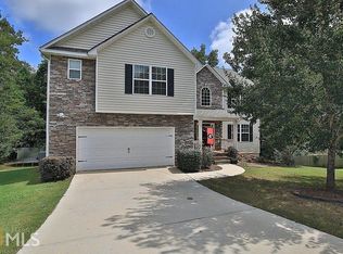 621 Wellington Ln, Monroe, GA 30655