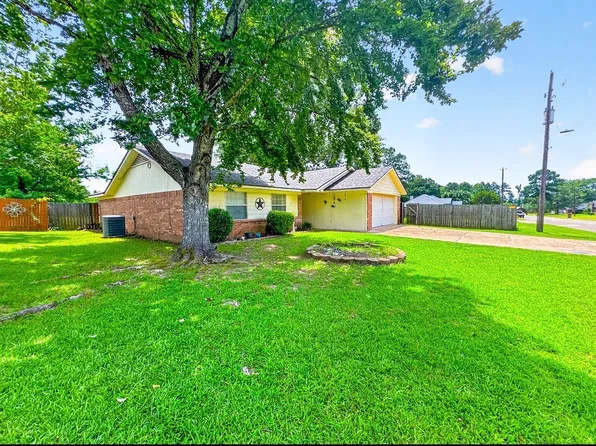 306 Park Pl, Marshall, TX 75672