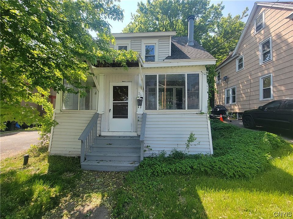 1st image of 200 May Ave