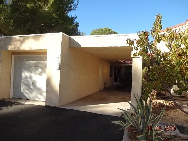 1st image of 14780 Clubhouse Dr APT B