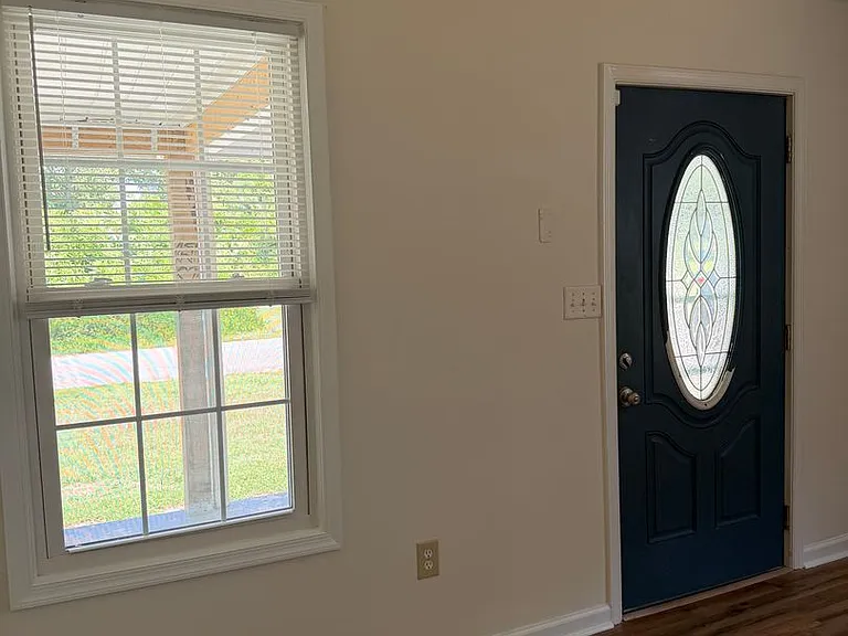 3009 Joy Cir — Photo 2