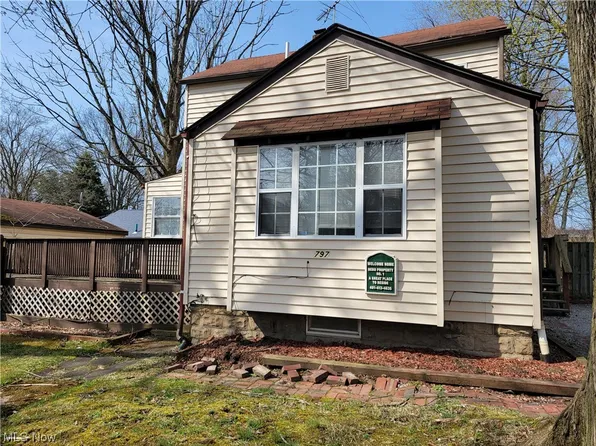 797 Clifford Ave, Akron, OH 44306