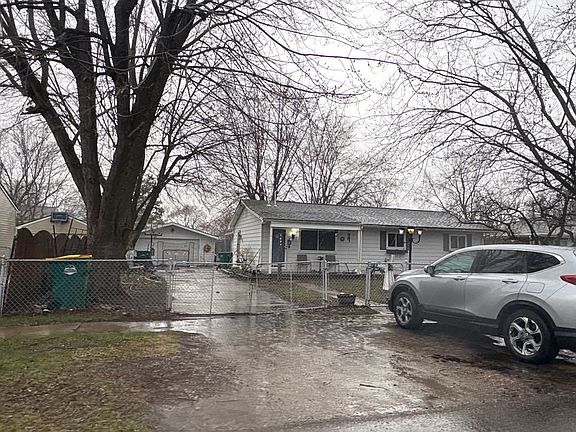 5th image of 1894 Outer Lane Dr