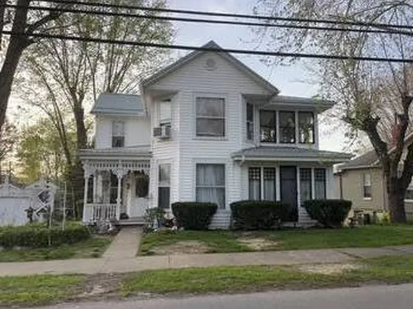 511 E Main St, Oak Hill, OH 45656