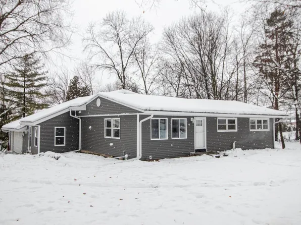 330 Anderson DRIVE, Delafield, WI 53018