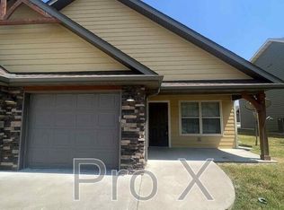 413 N Elliott St APT B, Webb City, MO 64870