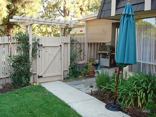 2nd image of 2945 Dogwood Cir