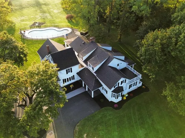 3000 Kreidersville Rd, Northampton, PA 18067