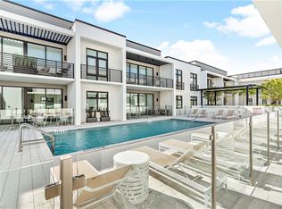 850 Central Ave #310, Naples, FL 34102