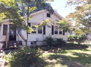305 Lincoln Ave, Hightstown, NJ