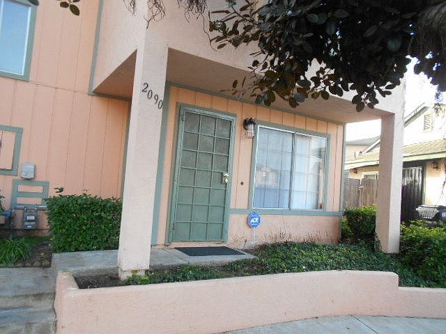 1st image of 2090 Bluehaven Ct