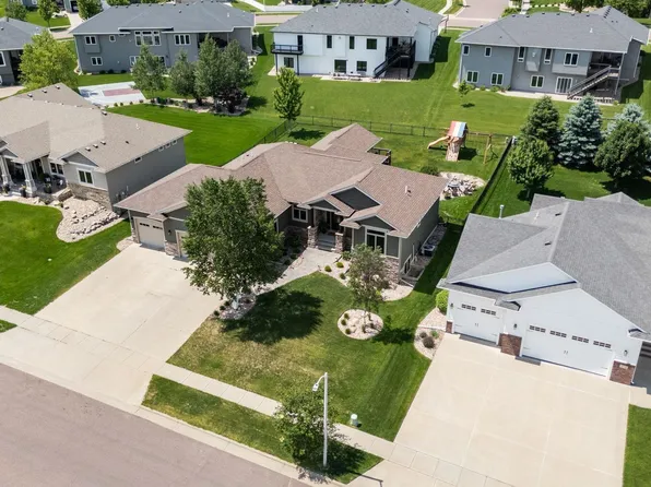 2612 W 90th St, Sioux Falls, SD 57108