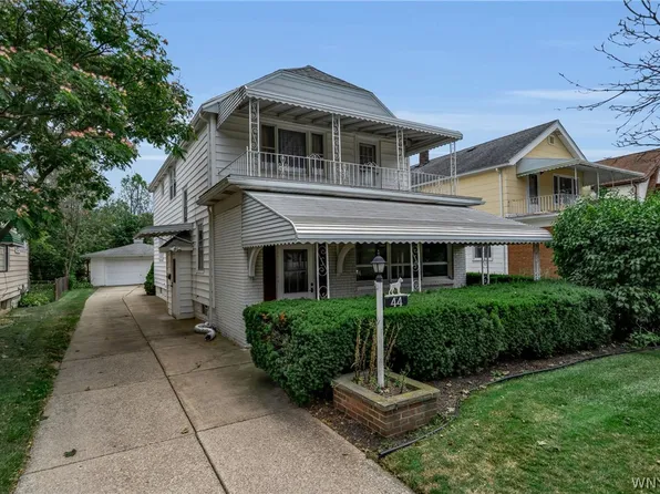 44 George Urban Blvd, Cheektowaga, NY 14225
