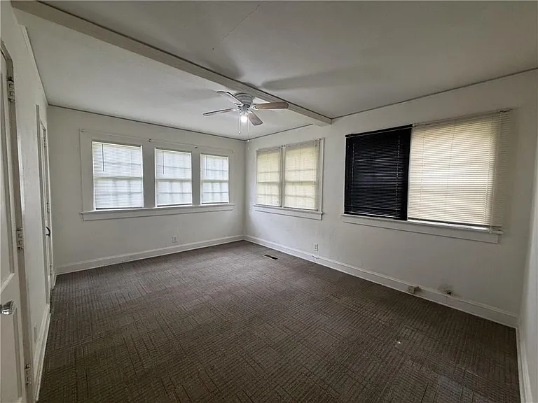 2353 Shelby St — Photo 13