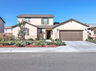 164 Corona Dr, Madera, CA 93638