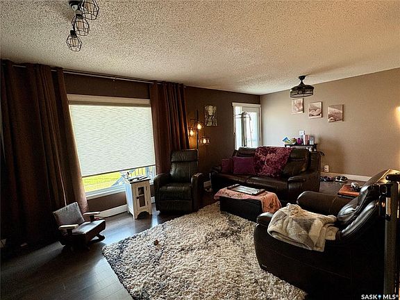 3rd image of 105 5th AVENUE
