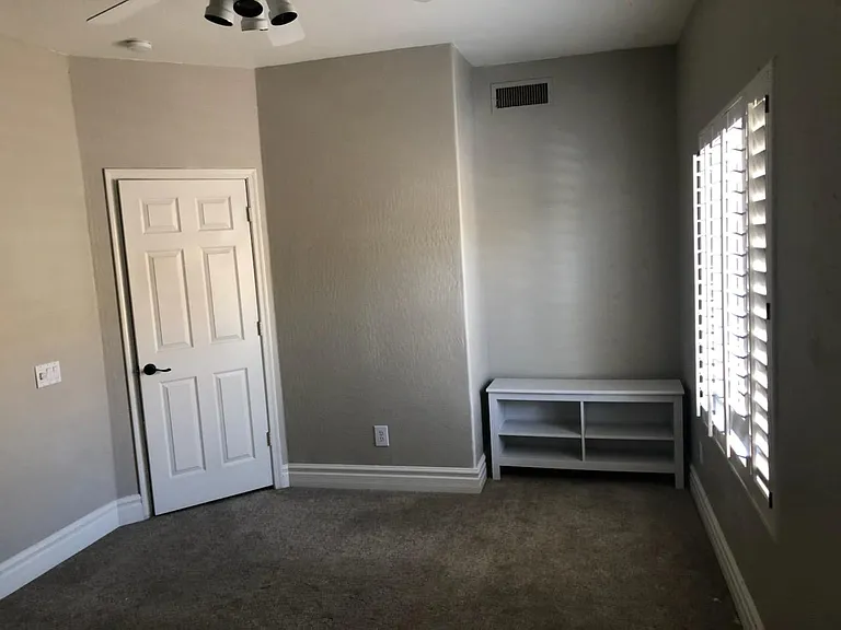 1424 E Desert Broom Way — Photo 9