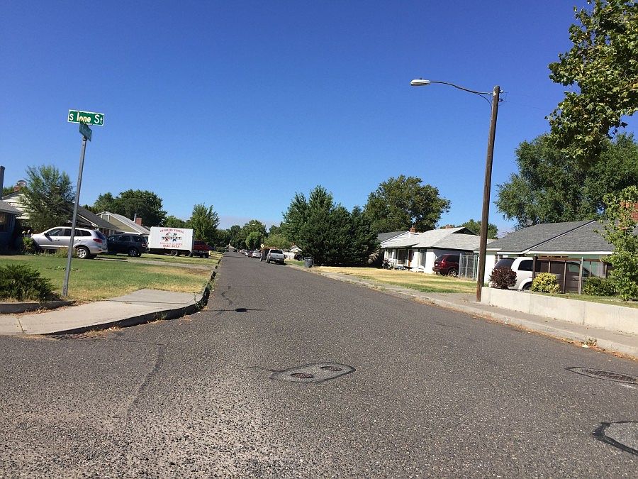 2nd image of 914 S Ione St