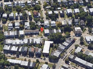242 Kalos St, Philadelphia, PA 19128