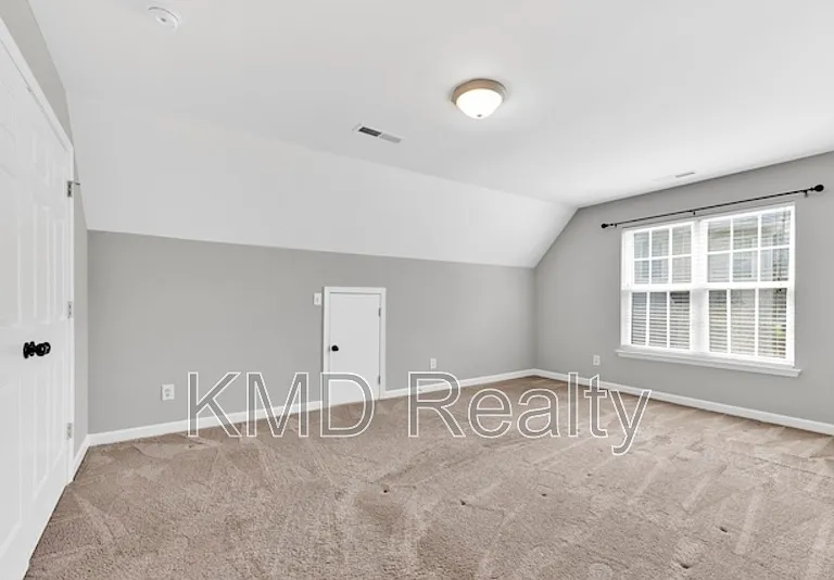 5010 Bellville Ct — Photo 7