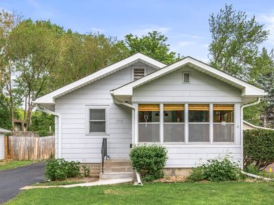 1712 Carl St, Lauderdale, MN, 55113