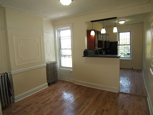 Rented by Joel Weisz, LREB | media 19