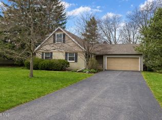 166 Sunset Dr, Bluffton, OH