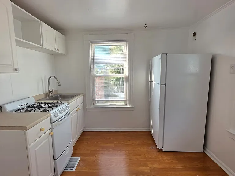386 Lighthouse Rd #2 — Photo 2