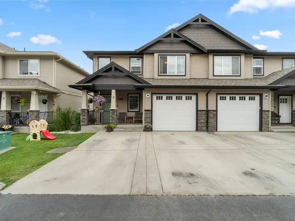 2592 Crestline St #9, Kamloops, BC V2B 0E7