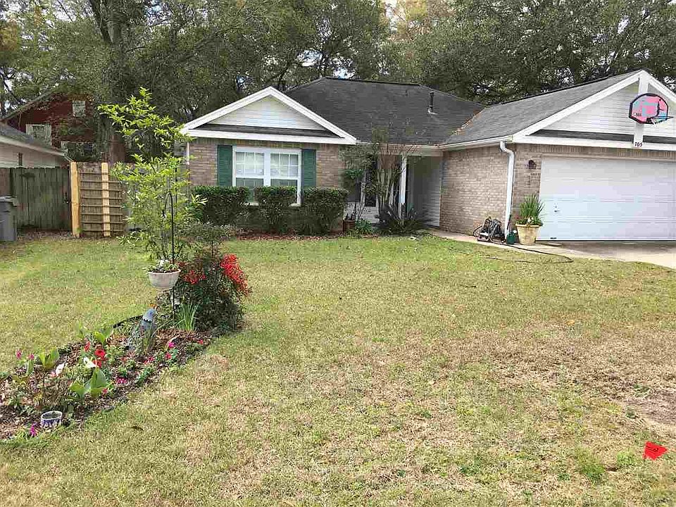 1st image of 705 Thornwood Pl