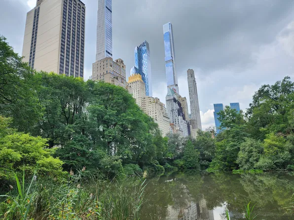 200 West 58th Street image 13 of 13