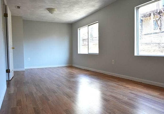 4th image of 287 Alewife Brook Pkwy #1