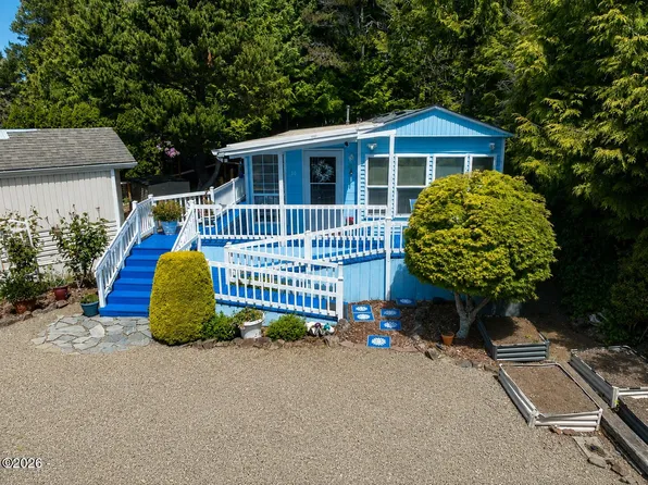 3360 N Highway 101 Unit 10, Depoe Bay, OR 97341