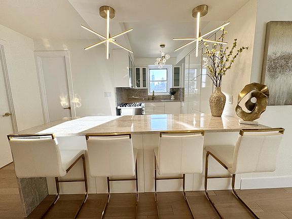 5th image of 69 5th Ave APT 16G