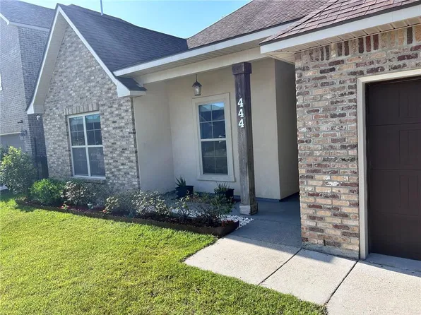 444 Tiger Ave, Covington, LA 70433