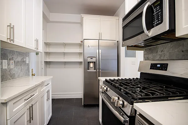 Rented by Rita S Citrin, LREB | media 6