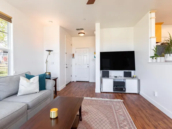 6134 Lonetree Blvd, Rocklin, CA 95765