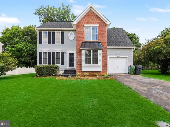 2402 Ruffin Dr, Fredericksburg, VA 22408