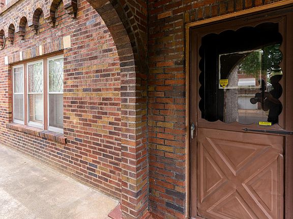 2nd image of 7360 Dartmouth Ave #A