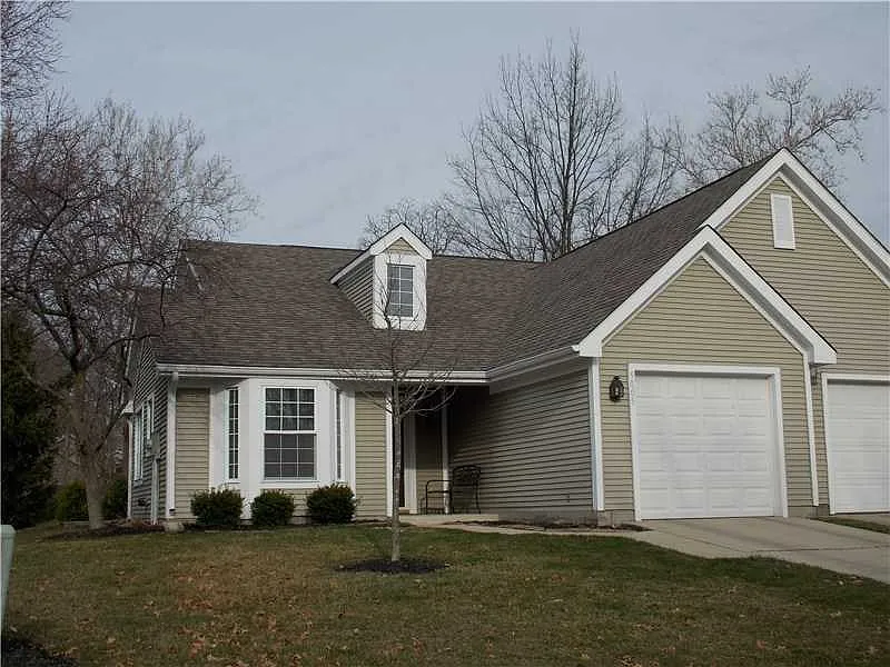 9005 Crook Dr photo 1