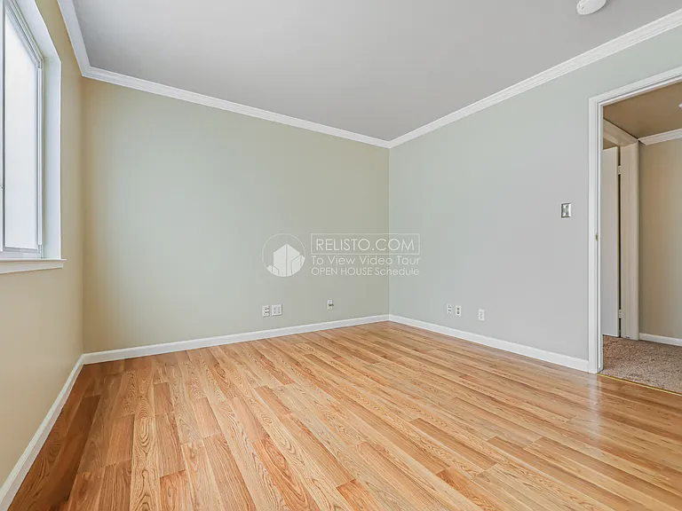 448 Fathom Dr — Photo 9