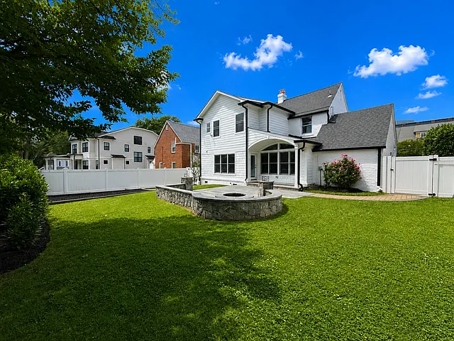 Ample size backyard just one street away from Downtown Bethesda