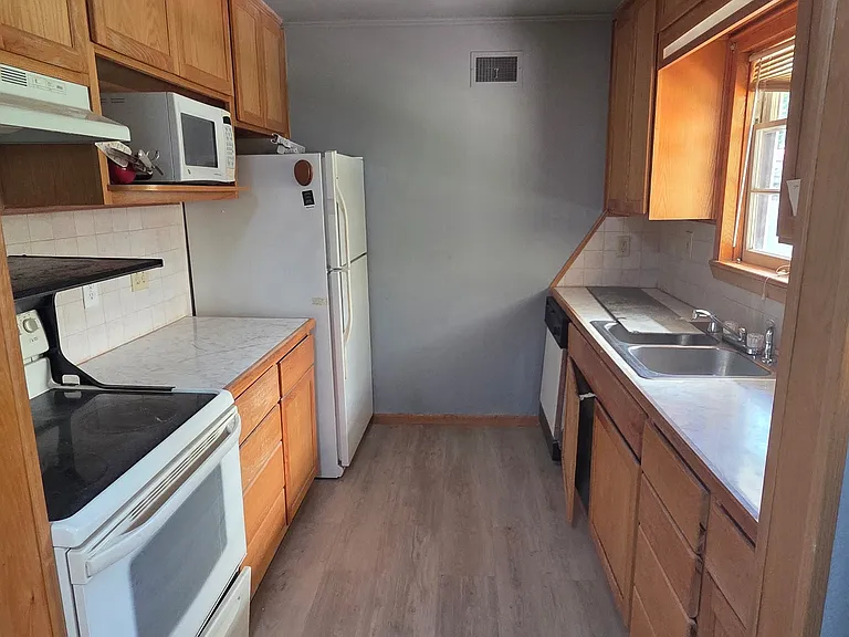 2259 S Terrace Dr — Photo 5