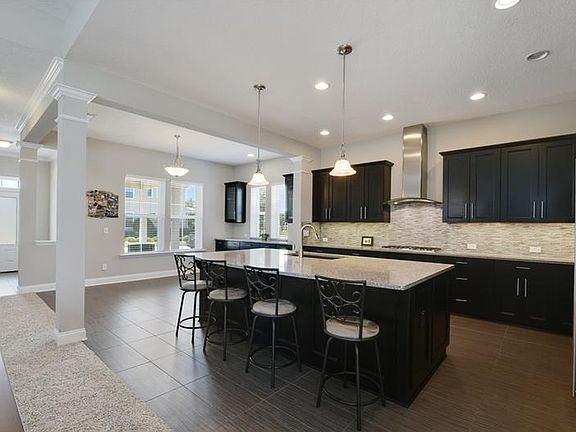 5th image of 1089 Bluffton Way