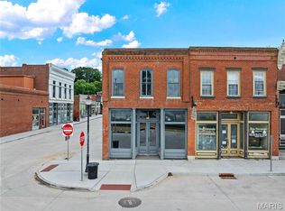 101 N 1st St, Clarksville, MO