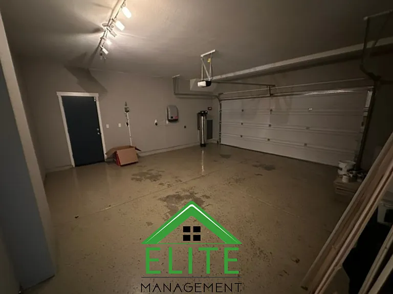 1084 Navigator Dr — Photo 6