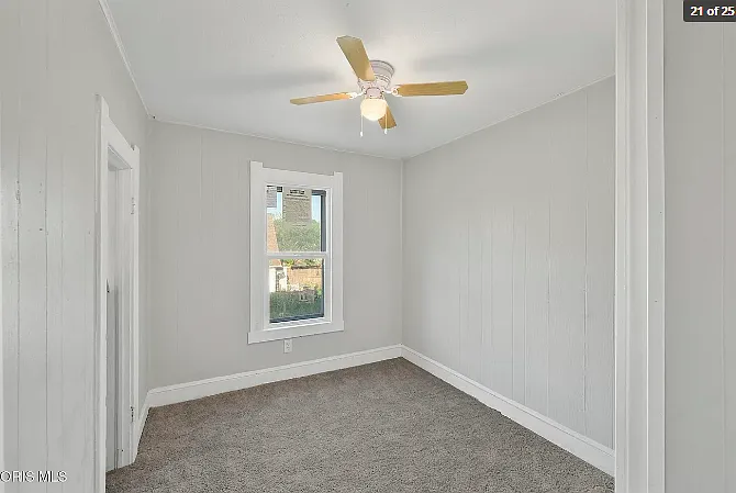 1219 Colburn St — Photo 21