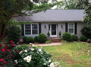 105 Glenda Ln, Greenville, SC 29607